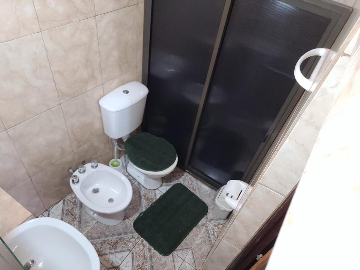 Alojamiento El Jilguero 푸에르토이과수 외부 사진